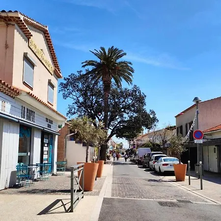 Διαμέρισμα 200 M A Pied Terrasse Vue Salins Bus Pour Iles Ιέρ